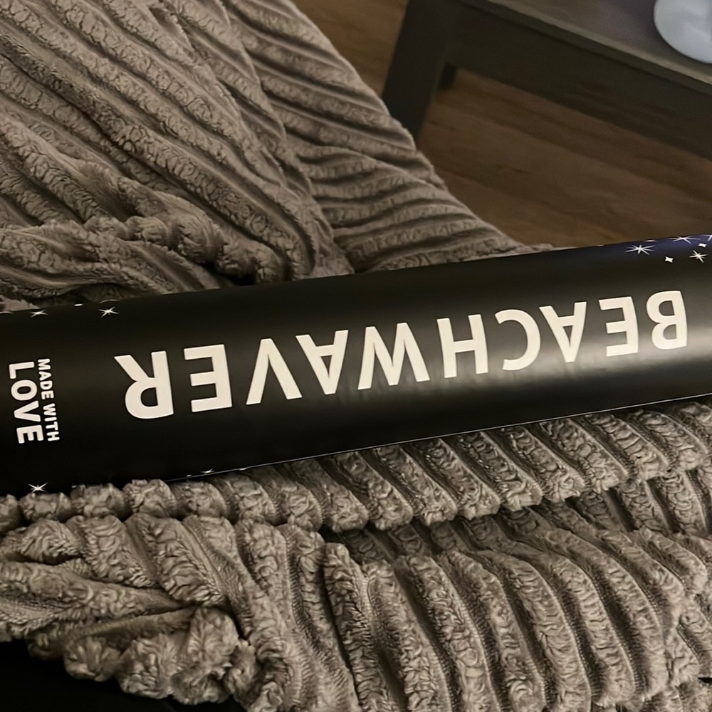 Brand new beachwaver curling iron